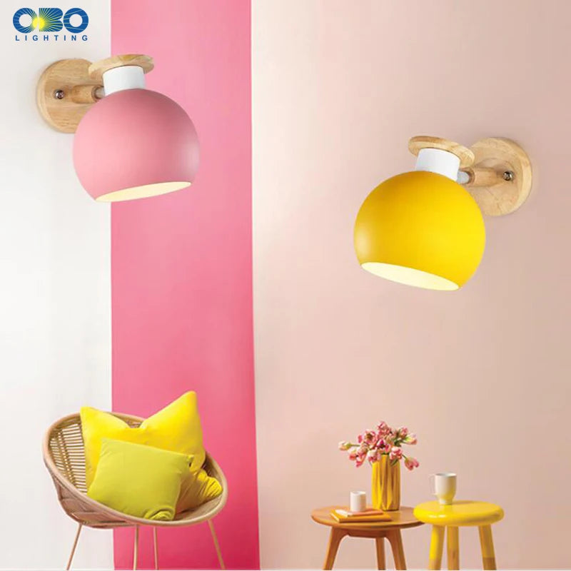 applique murale moderne en fer et bois à led - vue 3 sur 17