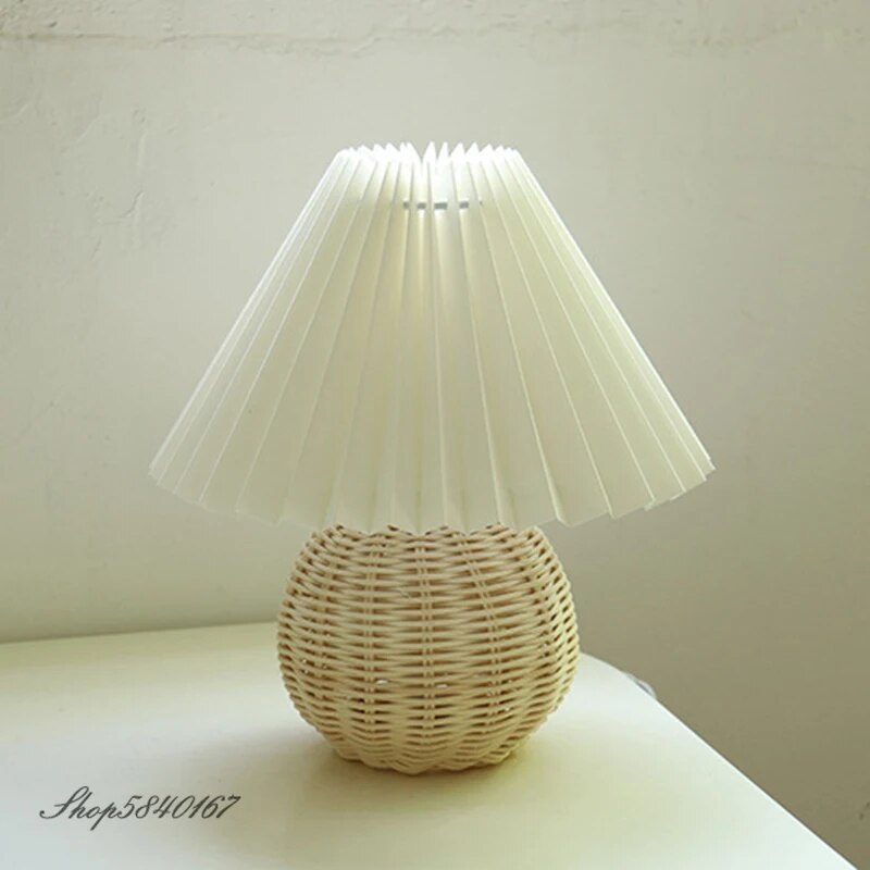 Lampe de table plissée coréenne - vue 19 sur 25
