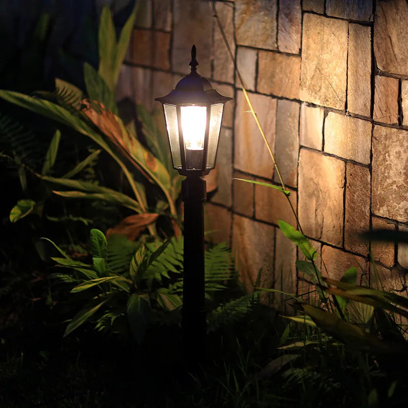 lampe de jardin extérieure rétro pour les espaces extérieurs et les allées - vue 4 sur 8