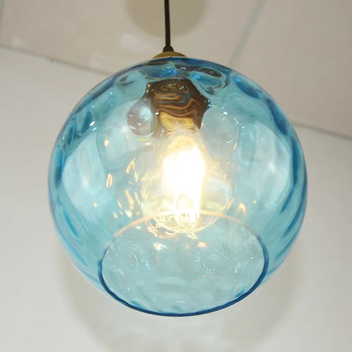Suspension LED en forme de boule de verre au design moderne - vue 2 sur 9