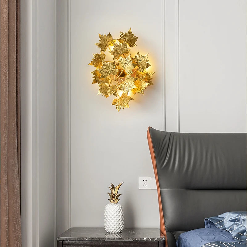 applique murale en feuilles d'érable dorées design moderne - vue 3 sur 11