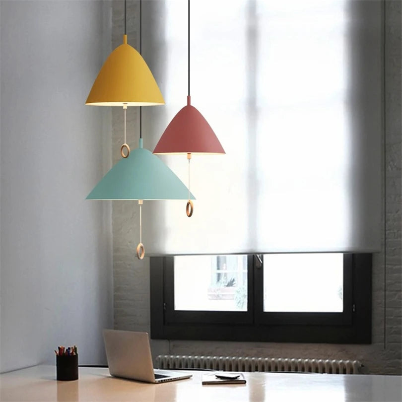 suspension design simple macaron avec interrupteur à tirer - vue 4 sur 10