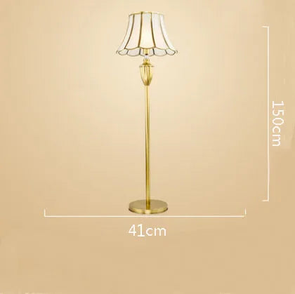 lampadaire en verre et cuivre pour intérieur élégant - vue 8 sur 8