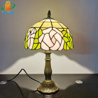 lampe de table style tiffany en forme de rose pour décoration intérieure