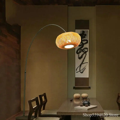 lampadaire zen chinois en bois design japonais à LED - vue 3 sur 8