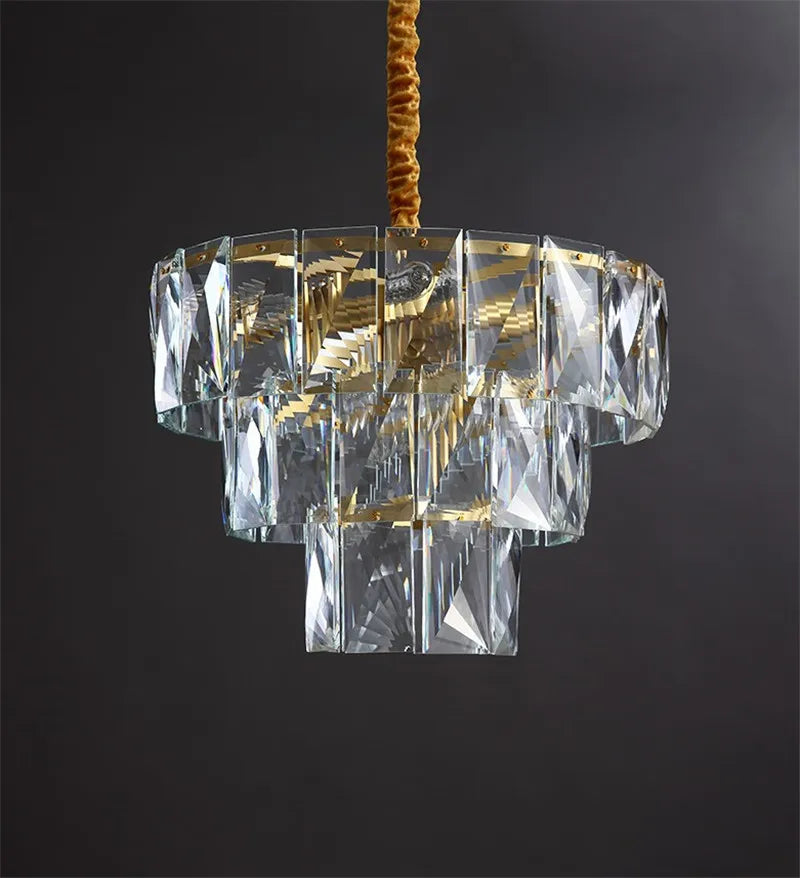 lustre rond en acier doré avec éclairage led en cristal