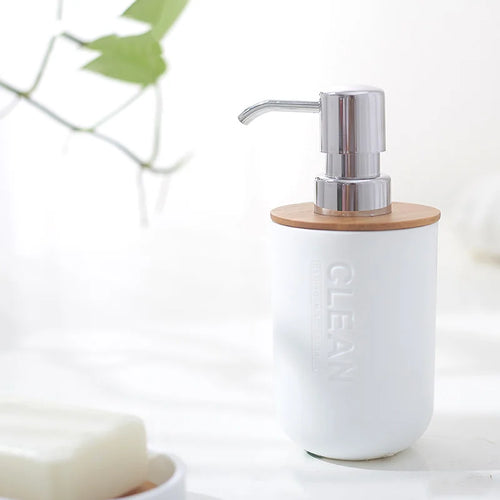accessoires de salle de bain en bois de bambou - vue 2 sur 14