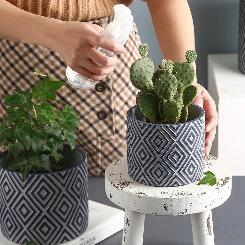 moule en silicone pour fabriquer des pots de fleurs décoratifs - vue 4 sur 10