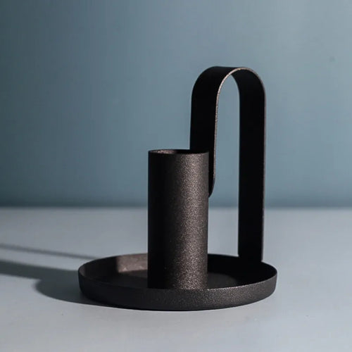 bougeoir en métal forgé simple et élégant pour décoration - vue 2 sur 7