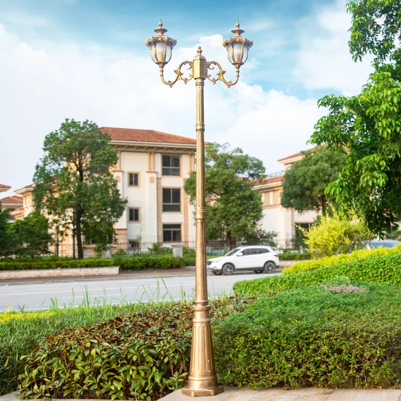 (H: 2.2 m) lampe de paysage européenne 2/3 tête cour lampadaire jardin extérieur moulé sous pression lampe de pelouse éclairage de Villa - vue 3 sur 10