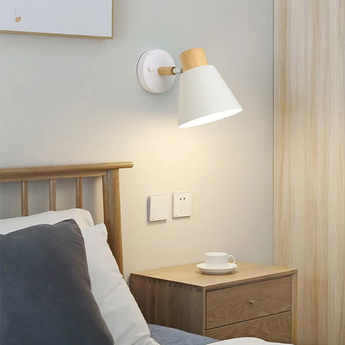 applique murale nordique en bois pour étude et escalier - vue 3 sur 11