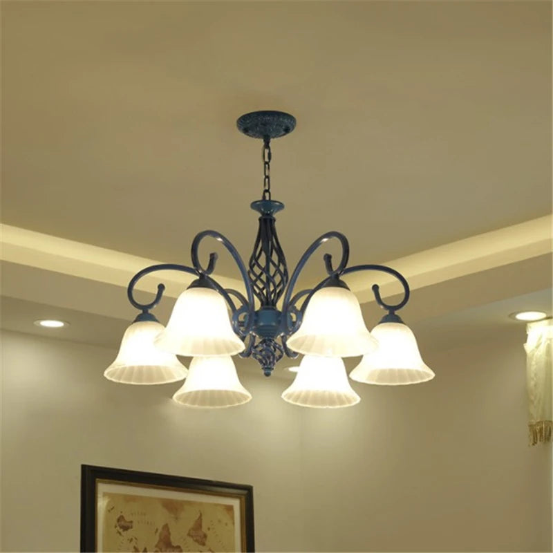 lustre suspendu en fer forgé avec abat jour en verre vintage - vue 4 sur 9
