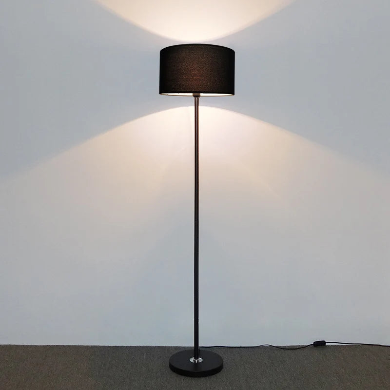 lampe de chevet minimaliste avec interrupteur à pied créatif - vue 3 sur 10