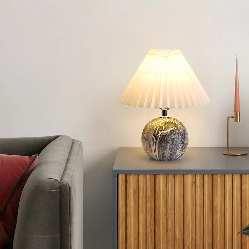 lampe de chevet moderne en céramique pour bureau et veilleuse créative - vue 3 sur 18