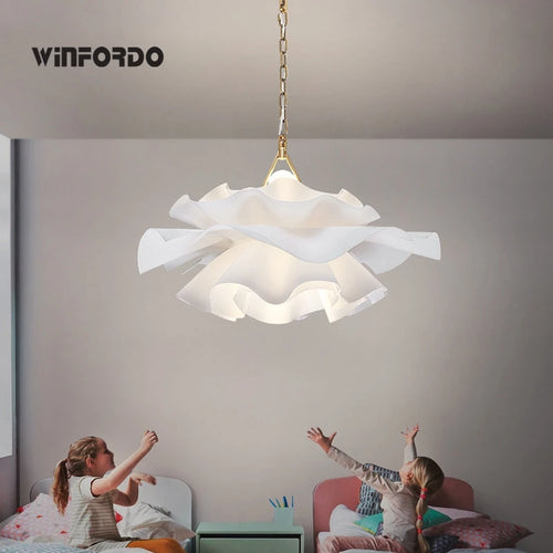 suspension en acrylique idéale pour décorer intérieurement - vue 2 sur 8