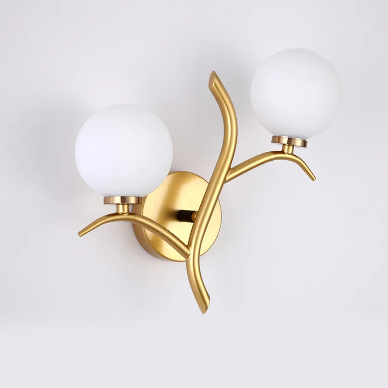 Applique murale led en métal nordique boule de verre dorée postmoderne loft café - vue 5 sur 8
