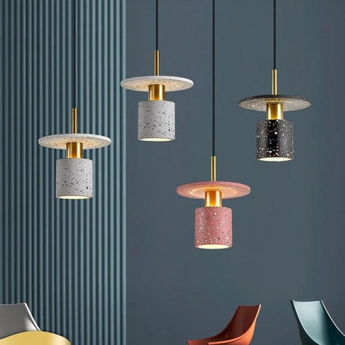 suspension design en terrazzo pour restaurant et bar - vue 2 sur 9