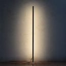 Lampadaire sur pied en bois à LED