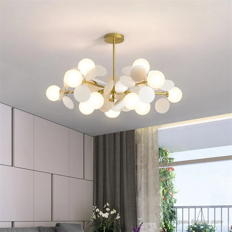 suspension à led design nordique avec fleurs décoratives en acrylique - vue 3 sur 24