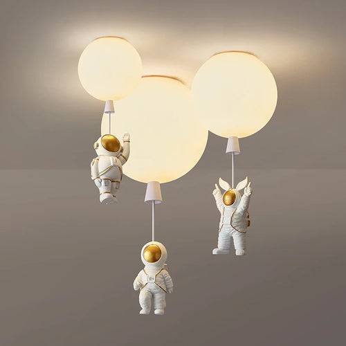 plafonnier led nordique créatif astronaute ballon pour enfants - vue 3 sur 21