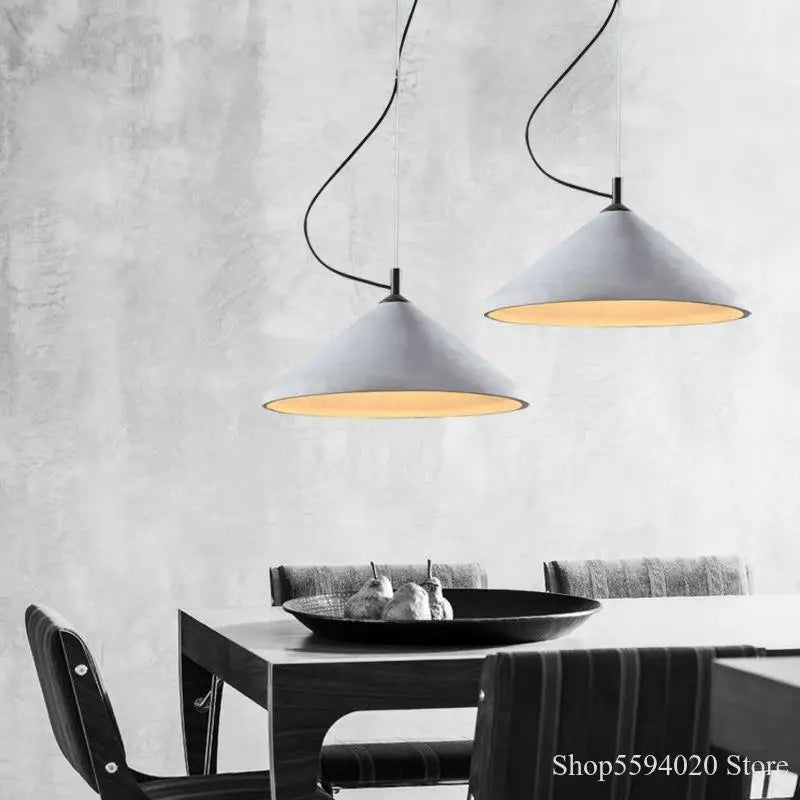 lustre en béton design loft pour bar et restaurant - vue 2 sur 6