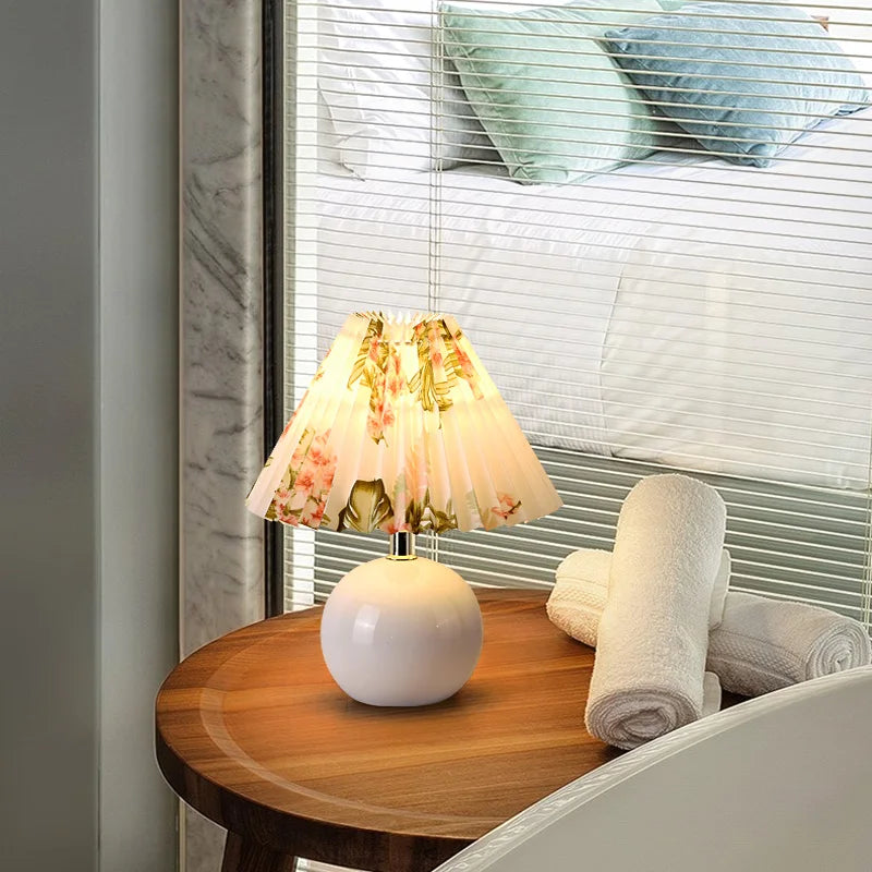 lampe de chevet moderne en céramique pour bureau et veilleuse créative - vue 5 sur 18
