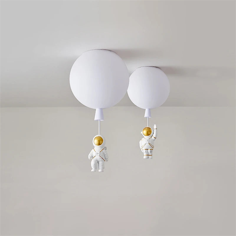 plafonnier led nordique créatif astronaute ballon pour enfants - vue 6 sur 21