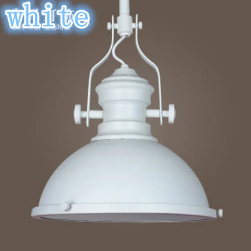 lustre industriel en fer style nordique pour cadeaux de nouvel an - vue 14 sur 14