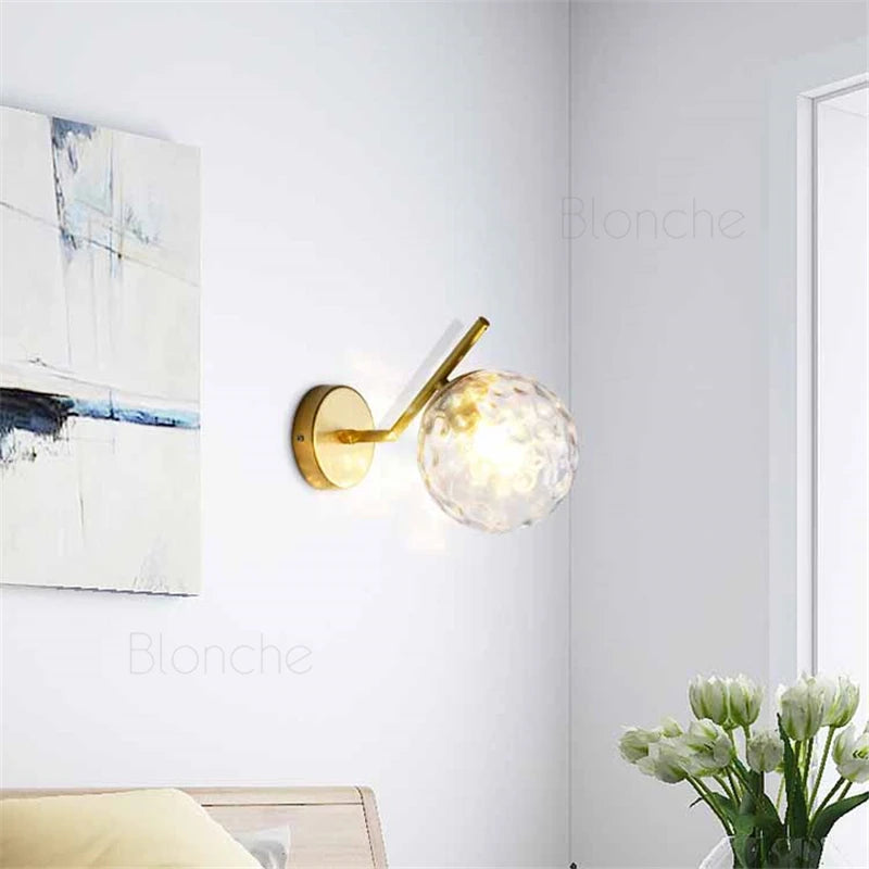 applique murale créative en métal avec boule de verre moderne - vue 4 sur 10