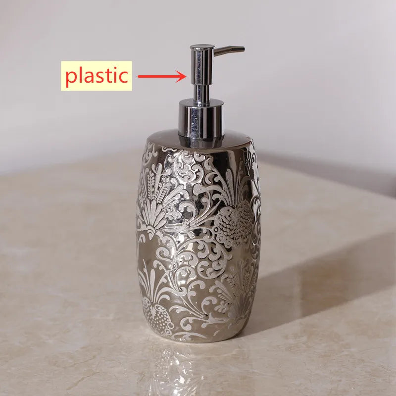 bouteilles en céramique pour shampoing et savon - vue 2 sur 7