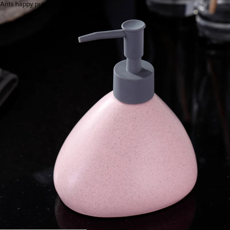 bouteille en céramique pour lotion savon et gel douche - vue 4 sur 13