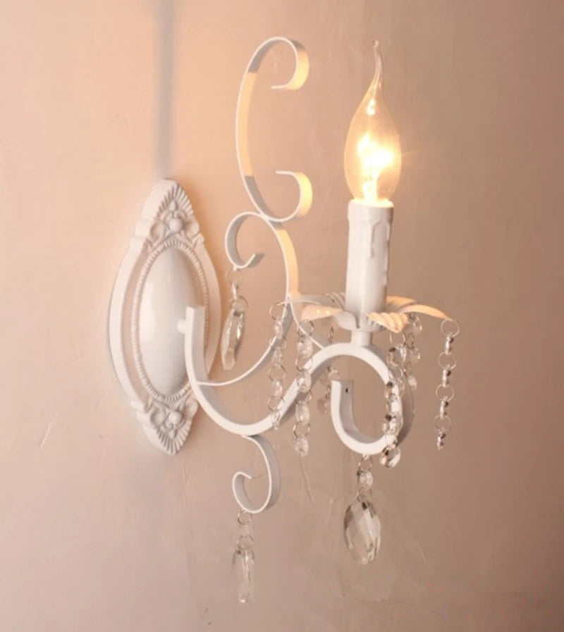 lustre vintage en fer forgé avec cristaux pour décoration intérieure