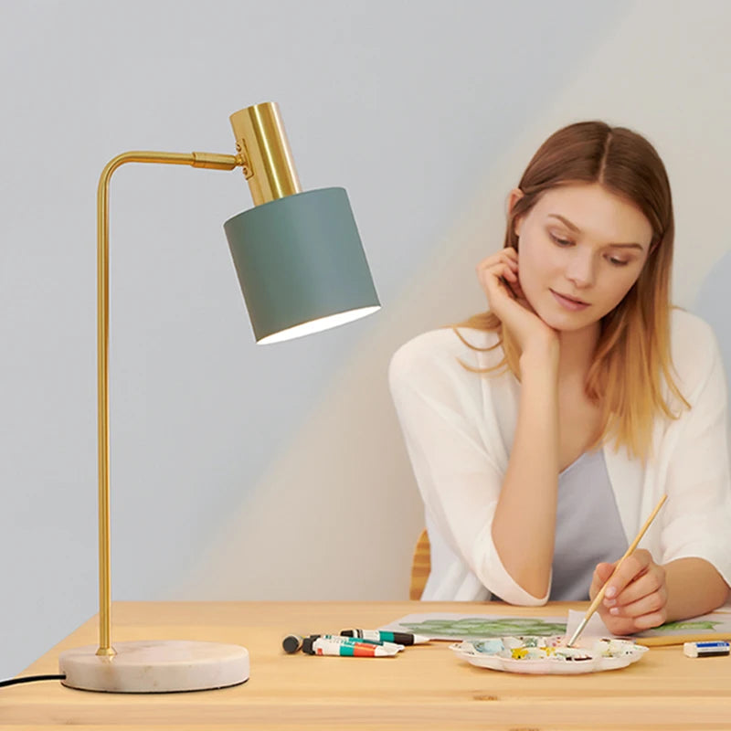 lampe de bureau led nordique réglable pour lecture et décoration - vue 4 sur 8