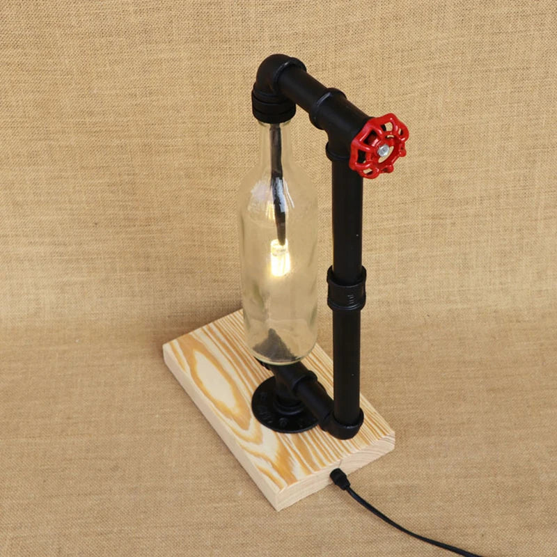 lampe de bureau vintage industrielle avec abat-jour en bouteille - vue 4 sur 10