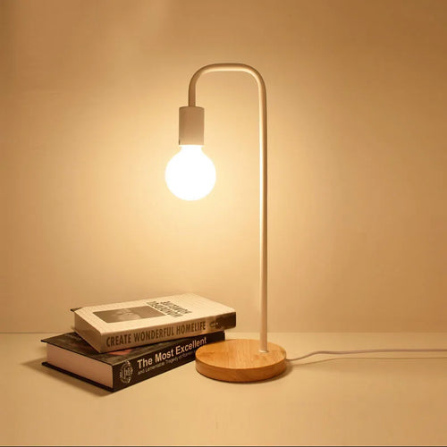 lampe de bureau vintage en bois et métal style campagne américaine - vue 3 sur 5