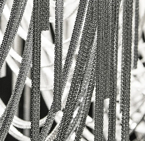lustre moderne à pampilles en aluminium design contemporain - vue 6 sur 6