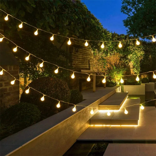 guirlande lumineuse à 80 led boules cerisier pour mariage et noël - vue 2 sur 9