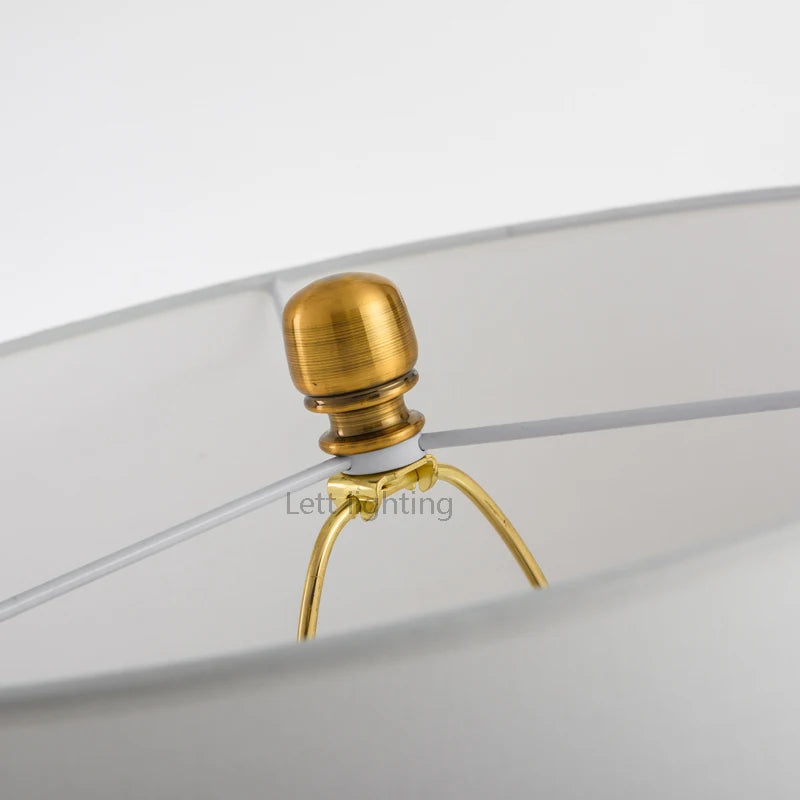 lampe à poser en verre design moderne pour décoration créative - vue 3 sur 6