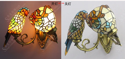 lampe de chevet perroquet design créatif en verre teinté - vue 4 sur 3