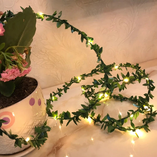 guirlande lumineuse à feuilles artificielles pour décorations festives - vue 2 sur 11