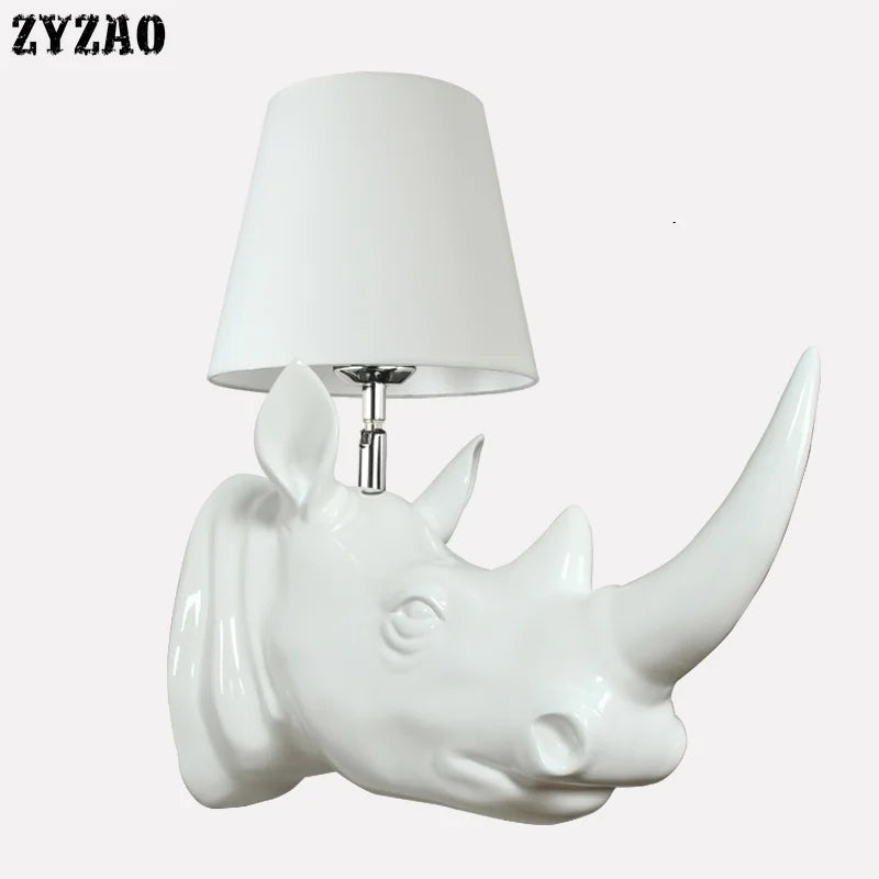 applique murale en forme de rhinocéros style campagnard américain - vue 3 sur 11