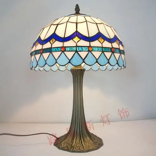 lampe de chevet style tiffany en lucite pour intérieur moderne - vue 3 sur 6
