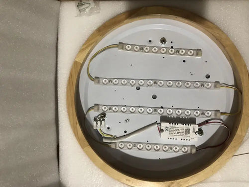 lustre moderne en bois et fer design suspendu - vue 5 sur 6