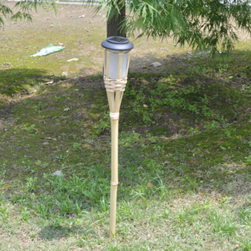 lampe torche solaire en bambou pour jardin extérieur - vue 5 sur 6