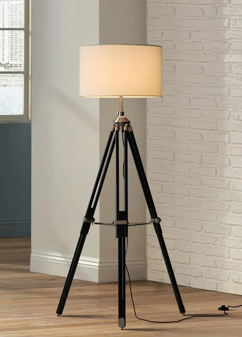 lampe à poser en bois massif style industriel créatif - vue 8 sur 10