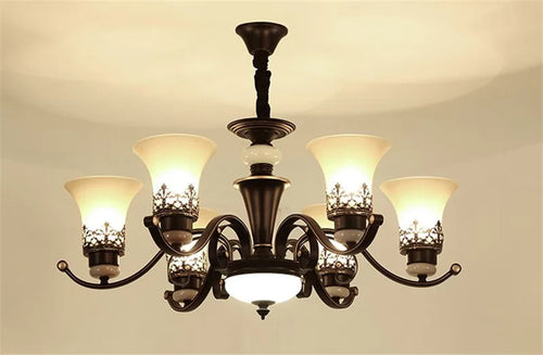 lustre vintage en métal noir avec abat-jour en verre dépoli