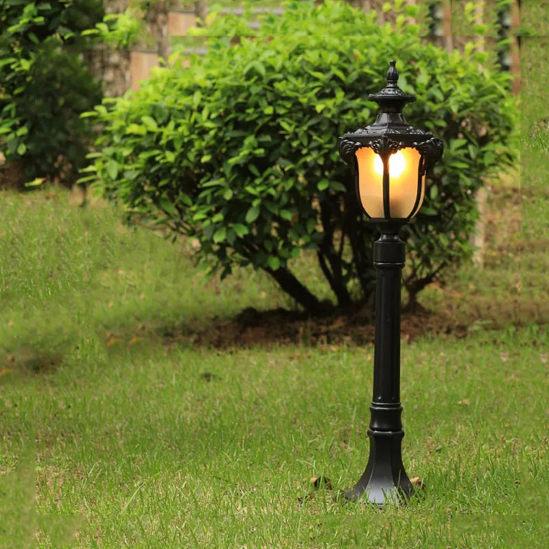 lampe extérieure étanche pour éclairage de jardin et allée - vue 8 sur 10