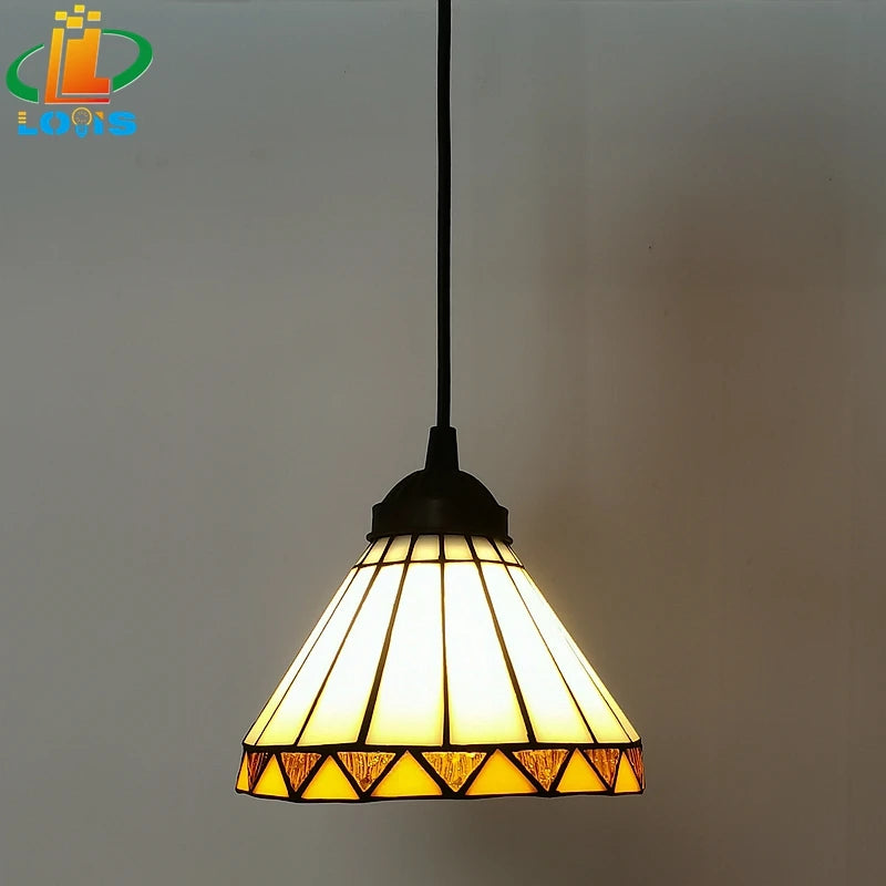 lustre en verre style tiffany pour décoration intérieure élégante - vue 11 sur 13