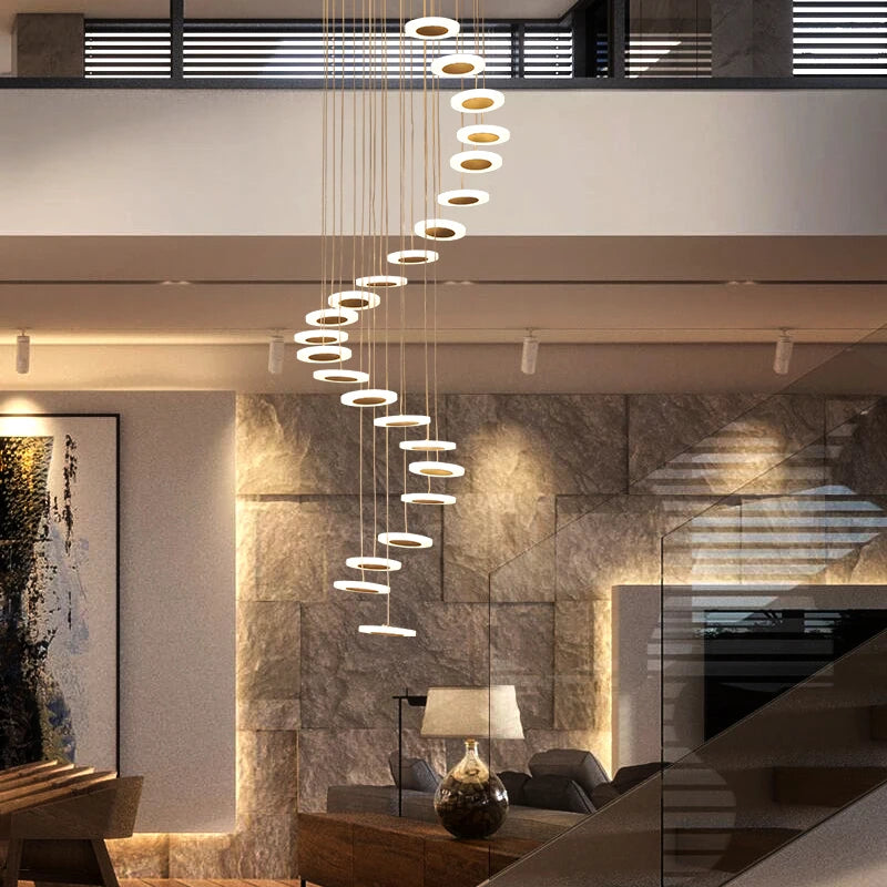 lustre en acrylique pour escalier et espace décoratif - vue 4 sur 9