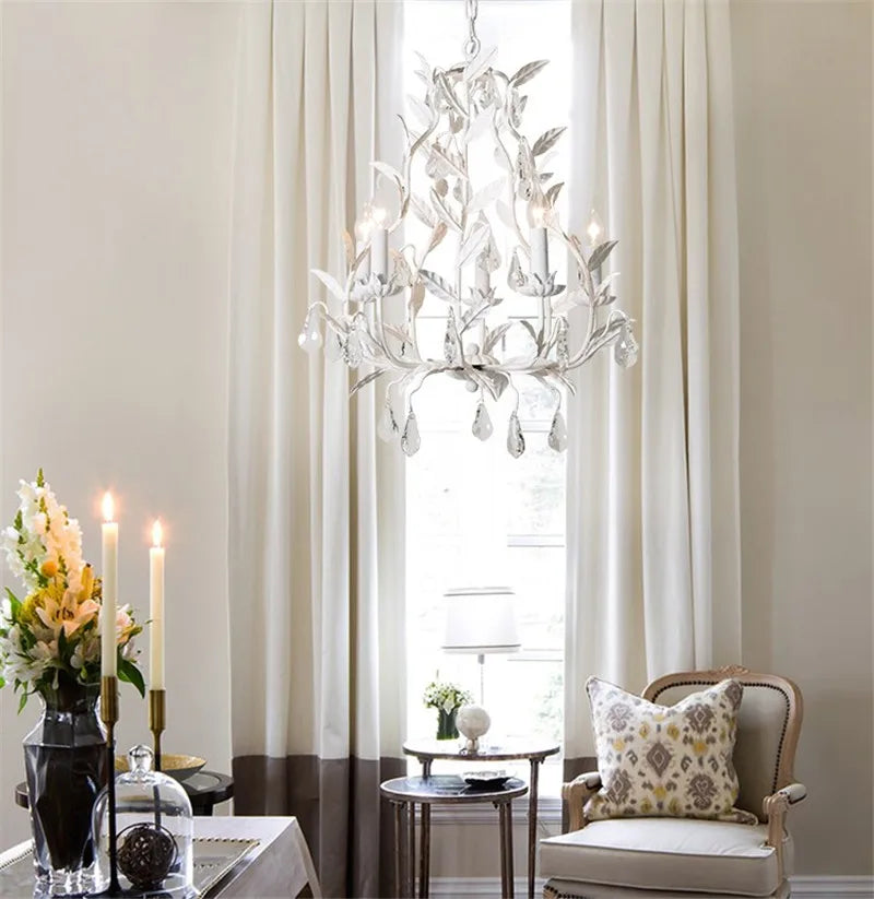 lustre vintage en fer forgé et cristal pour un éclairage rétro - vue 3 sur 8